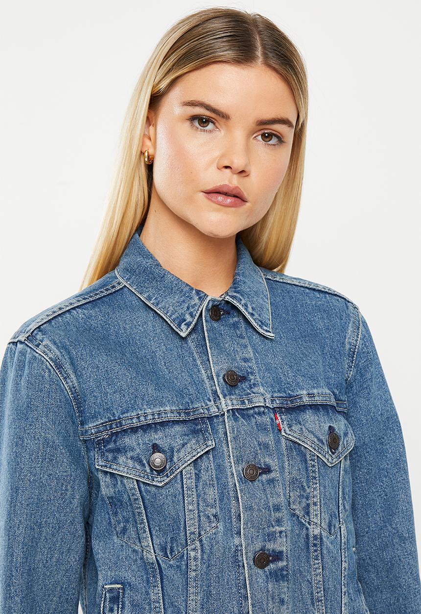 Levi’s® - Ex-boyfriend trucker za head above water - med indigo