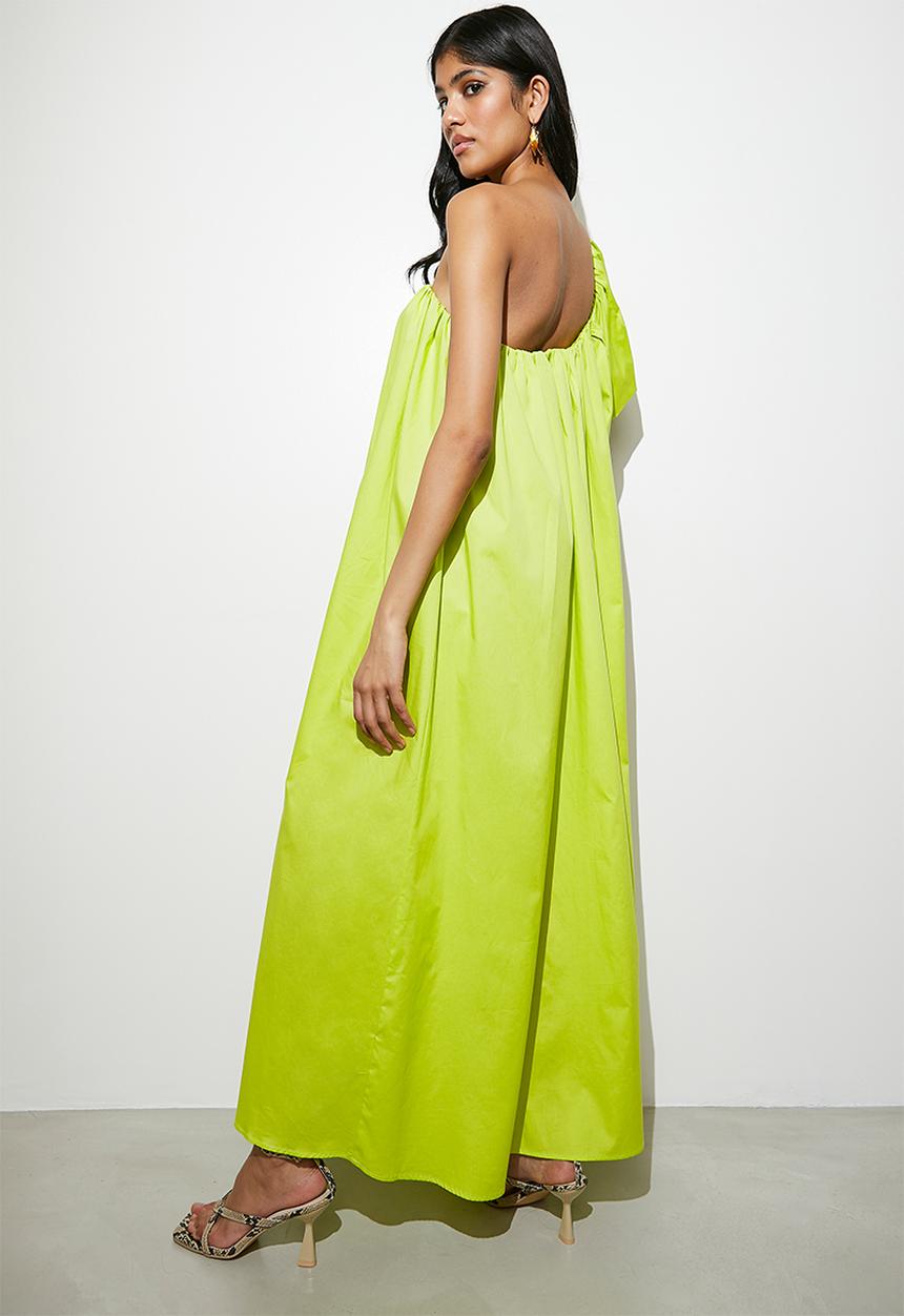 VELVET - Statement trapeze maxi with ruffle detail - lime