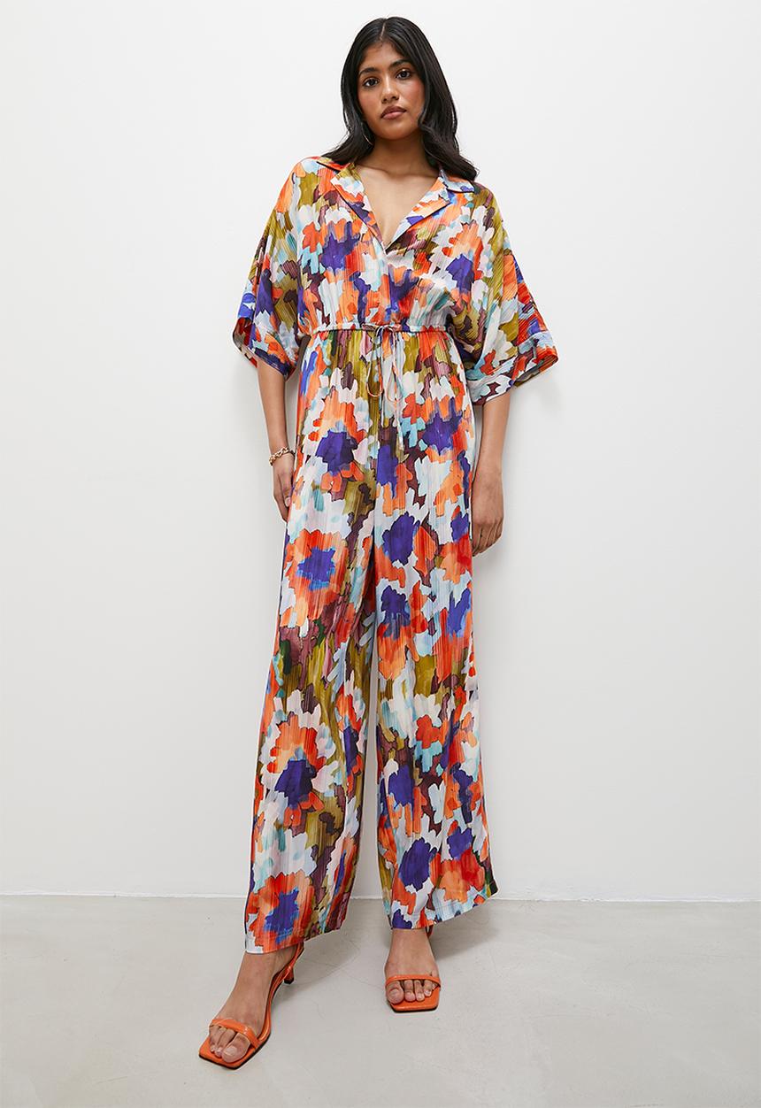 Superbalist - Relaxed printed short sleeve jumpsuit - abstract colour smudge1