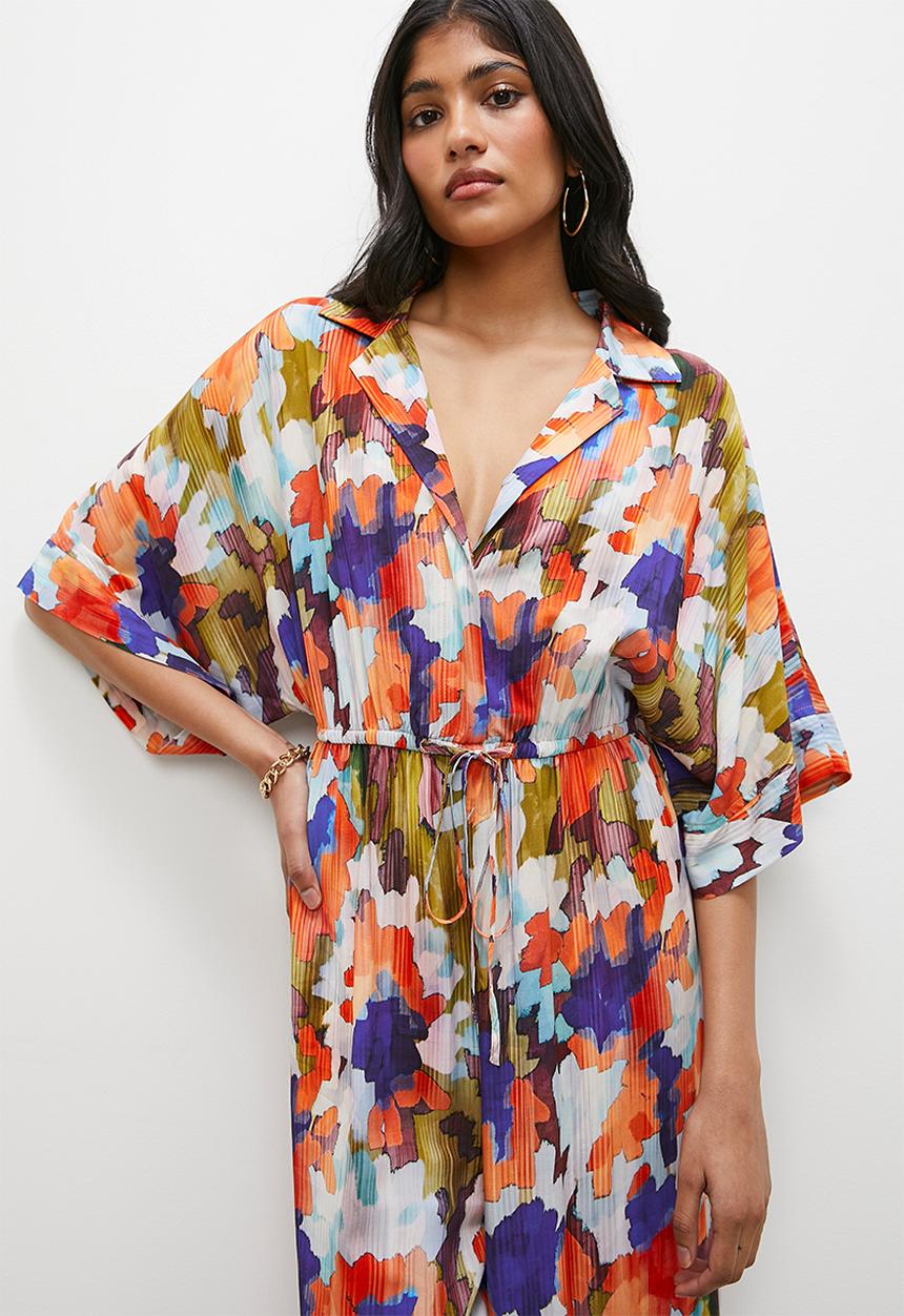 Superbalist - Relaxed printed short sleeve jumpsuit - abstract colour smudge1