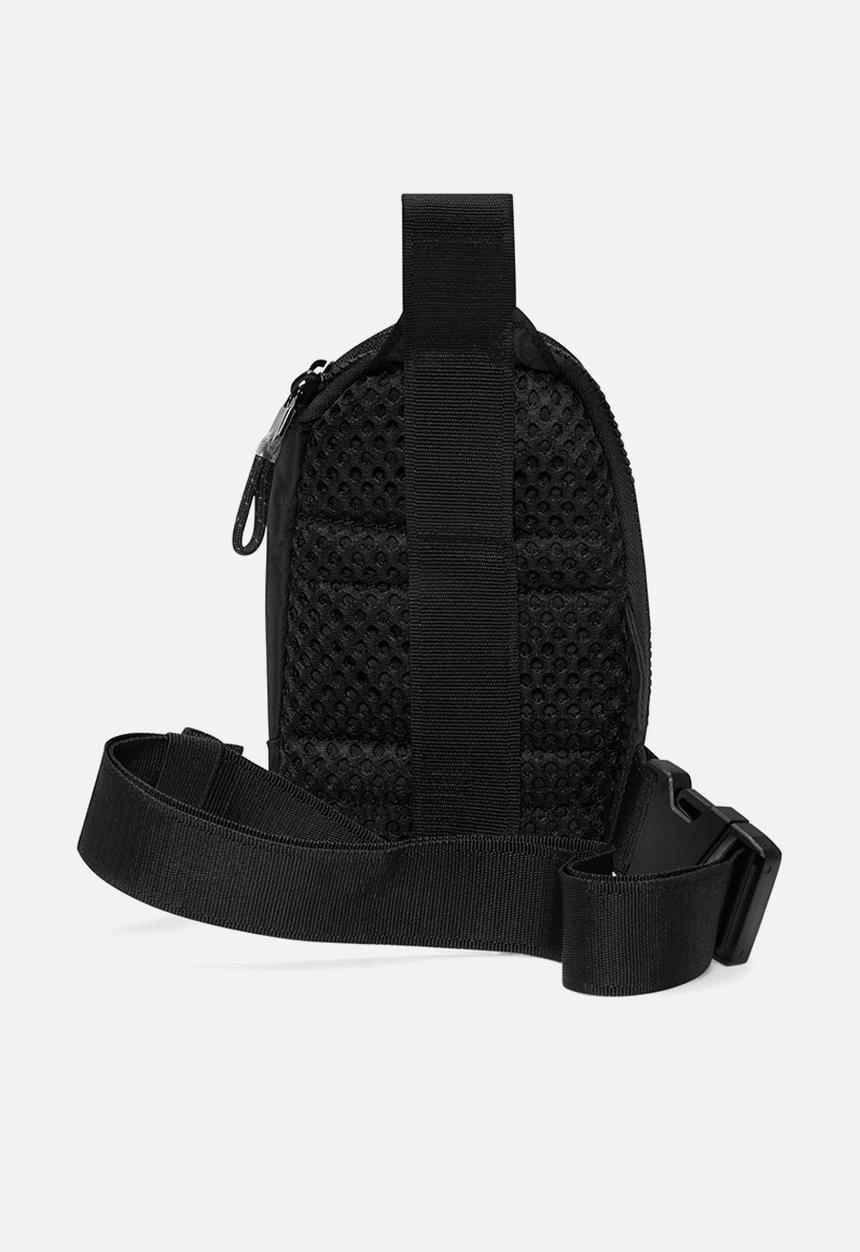 Nike - Nike Sportswear Essentials