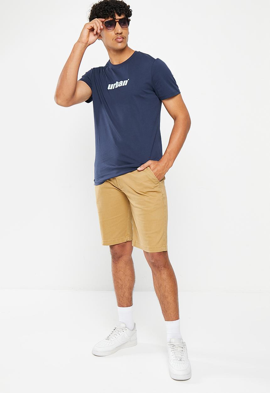 urban° - Mens Urban Core Large run stitch embrodiery tee  - black Iris
