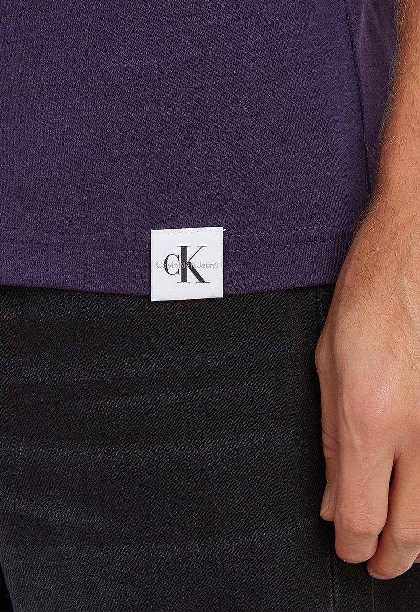 Calvin Klein - Logo tab tee - purple velvet