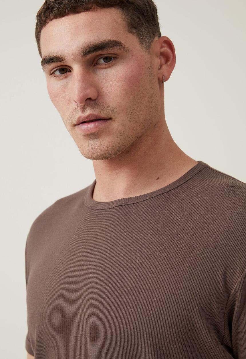 Cotton On - Ribbed t-shirt - washed chocolate