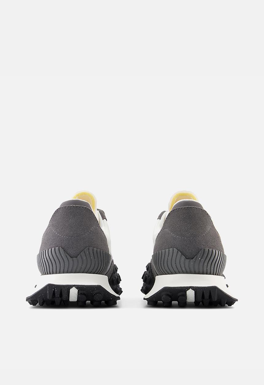 New Balance  - XC-72 