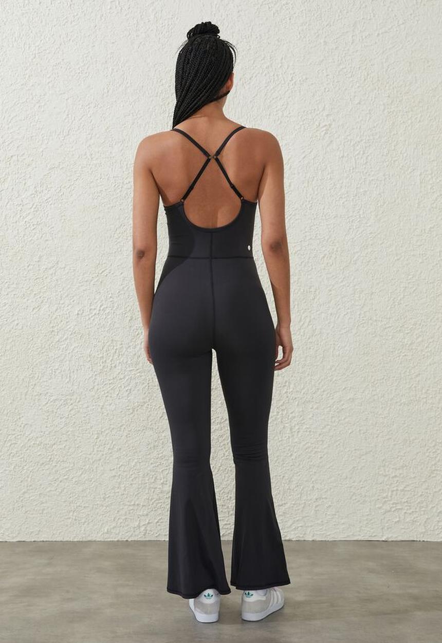 Cotton On - Ultra soft flare onesie - black