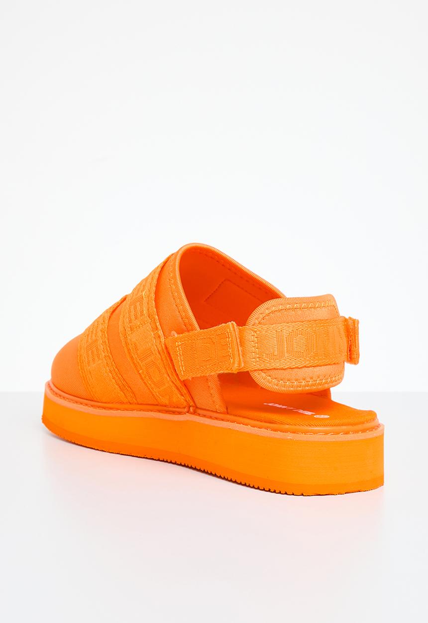 Jonathan D - J James nylon - marigold 