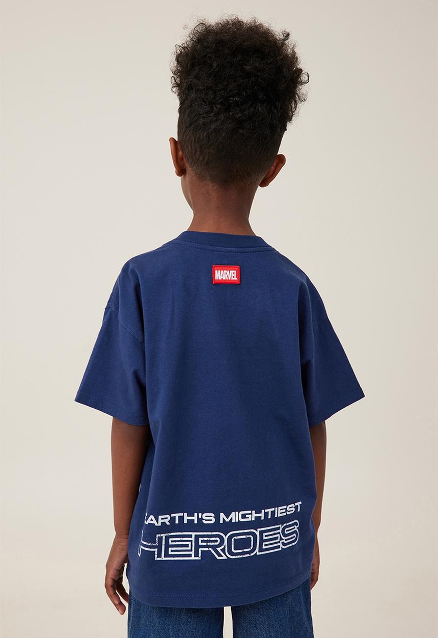 Cotton On - License drop shoulder short sleeve tee - lcn mar in the navy/the avengers heroes