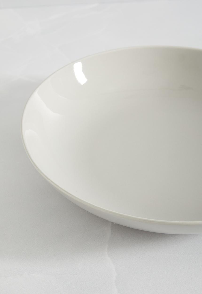 H&M - Deep porcelain plate - neutral