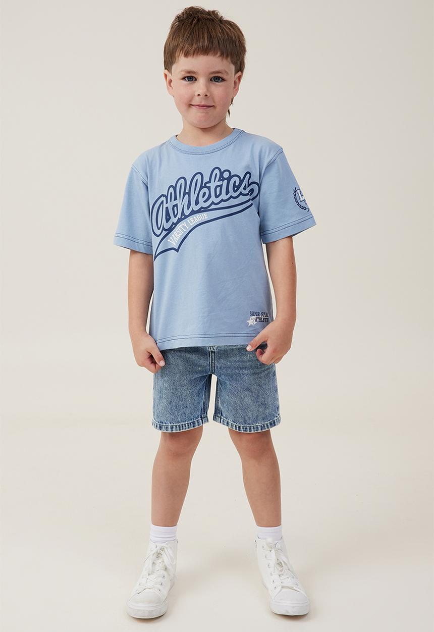 Cotton On - Jonny short sleeve print tee - dusty blue/athletics 12
