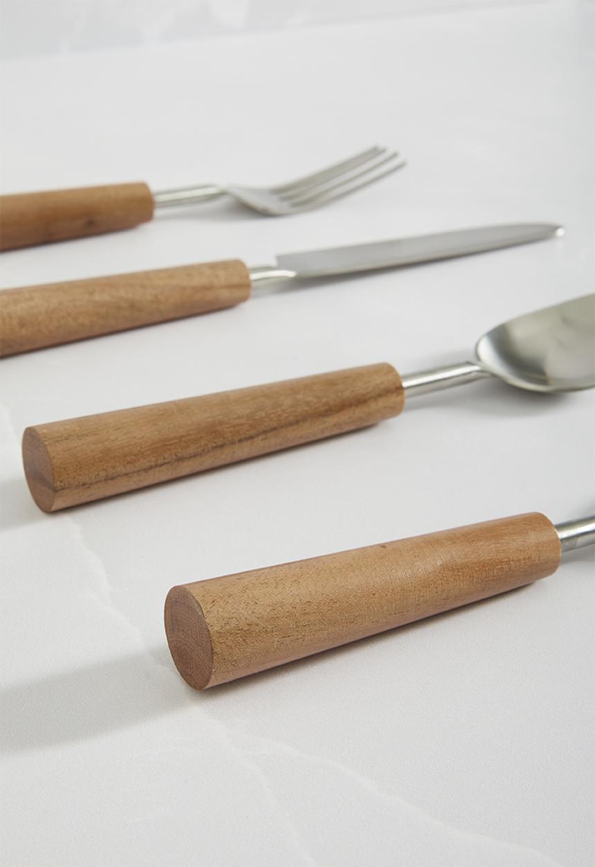 Sixth Floor - Pike cutlery set of 4 - natural