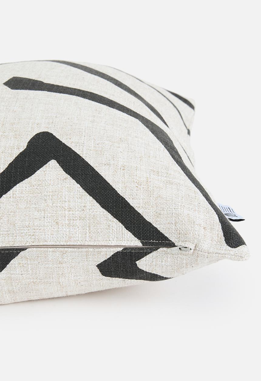 Sixth Floor - Auralight cushion cover - black