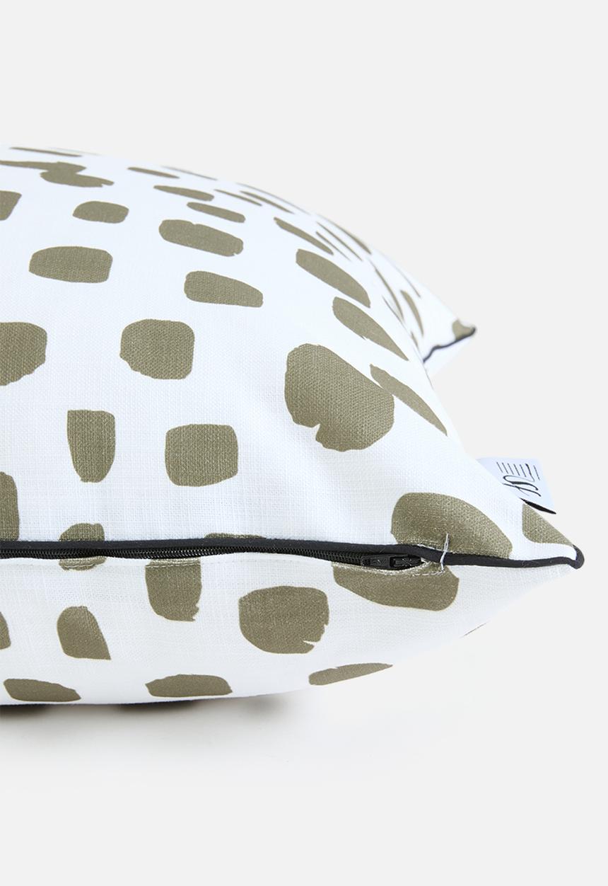 Sixth Floor - Raya cushion cover - olive