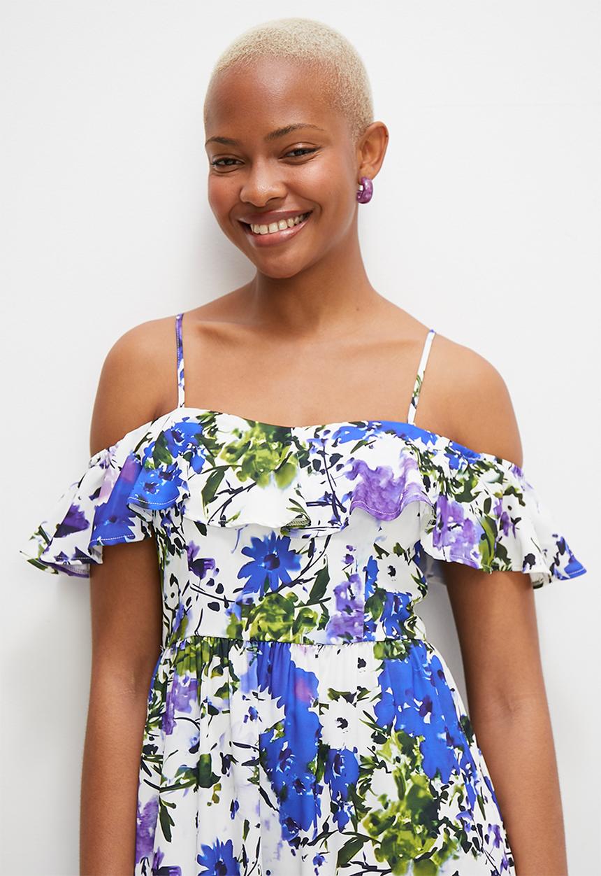 MILLA - Ruffle midi dress with tiered hem - purple blue floral
