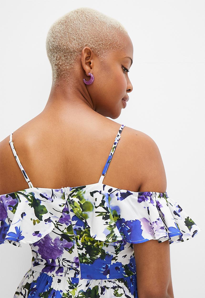 MILLA - Ruffle midi dress with tiered hem - purple blue floral