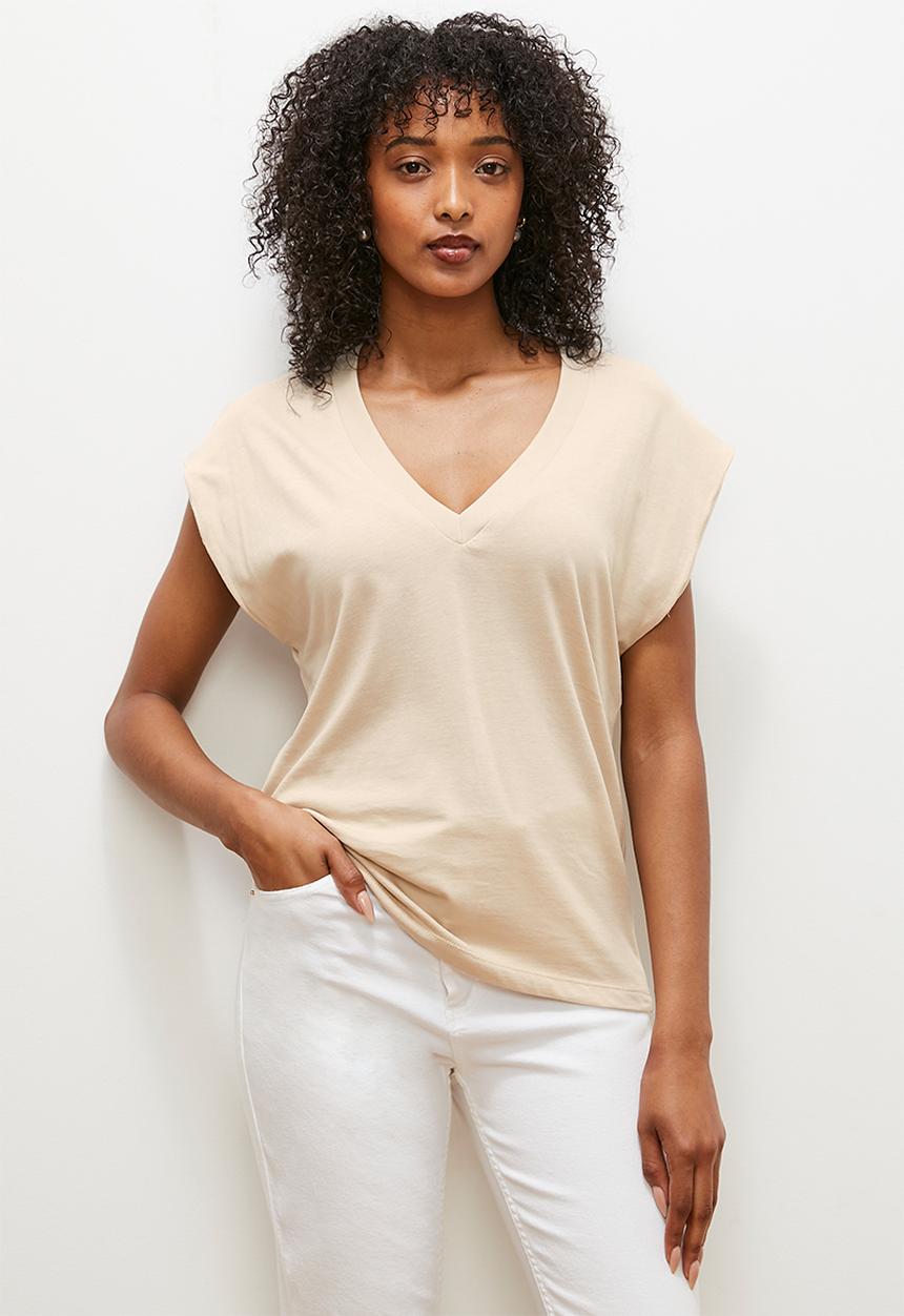 edit - V neck tee - stone