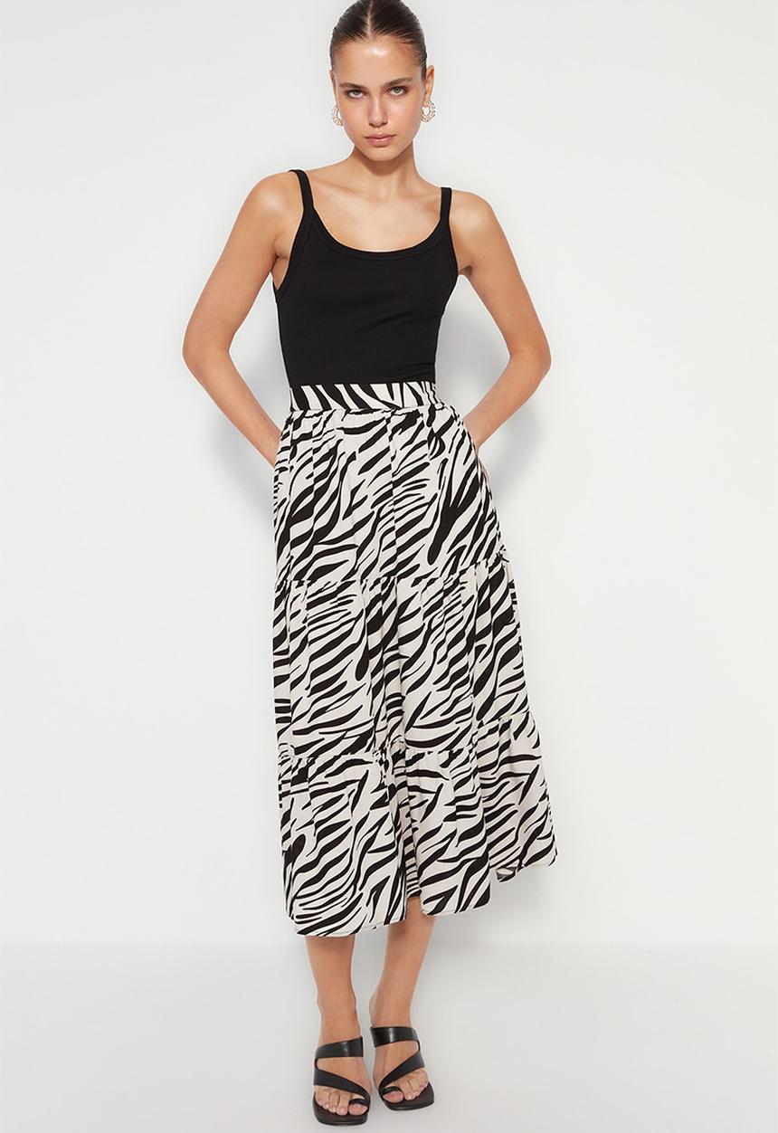 Trendyol - Animal print tiered midi skirt - black