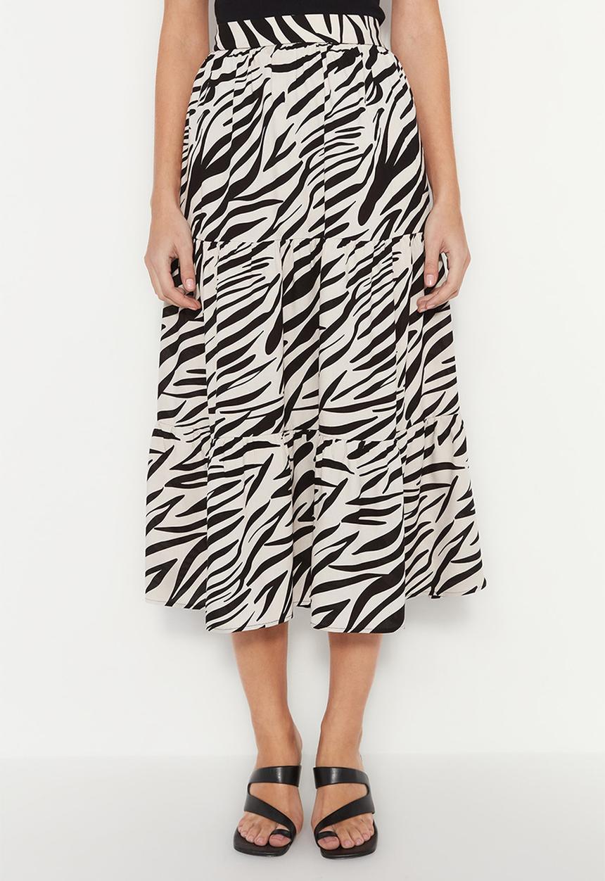 Trendyol - Animal print tiered midi skirt - black