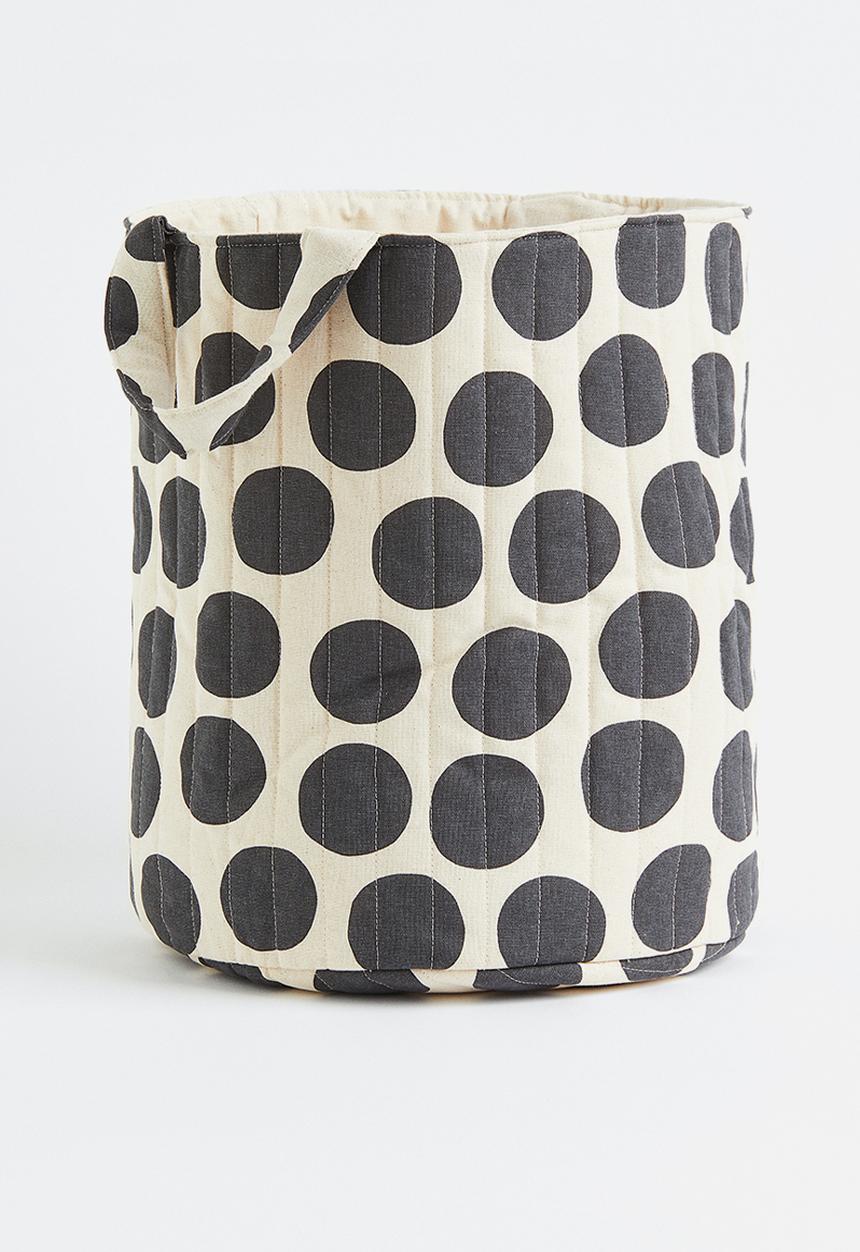 H&M - Quilted cotton storage basket - white & black