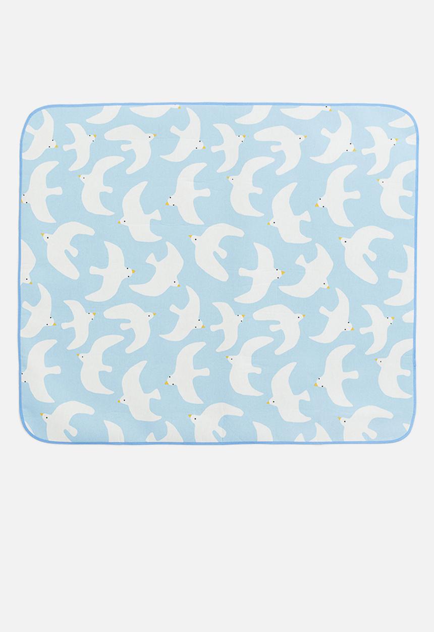 H&M - Patterned picnic blanket - light blue/seagulls