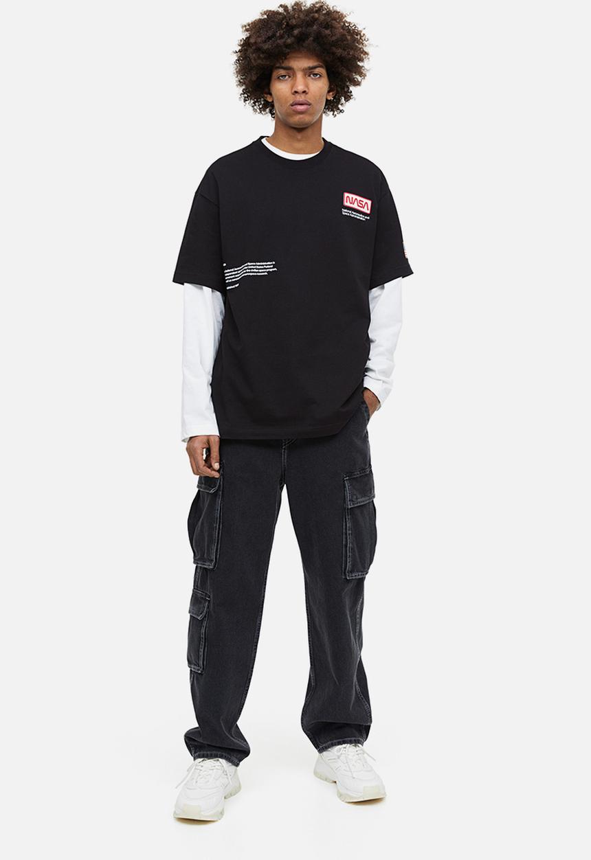 H&M - Relaxed fit T-shirt - black nasa