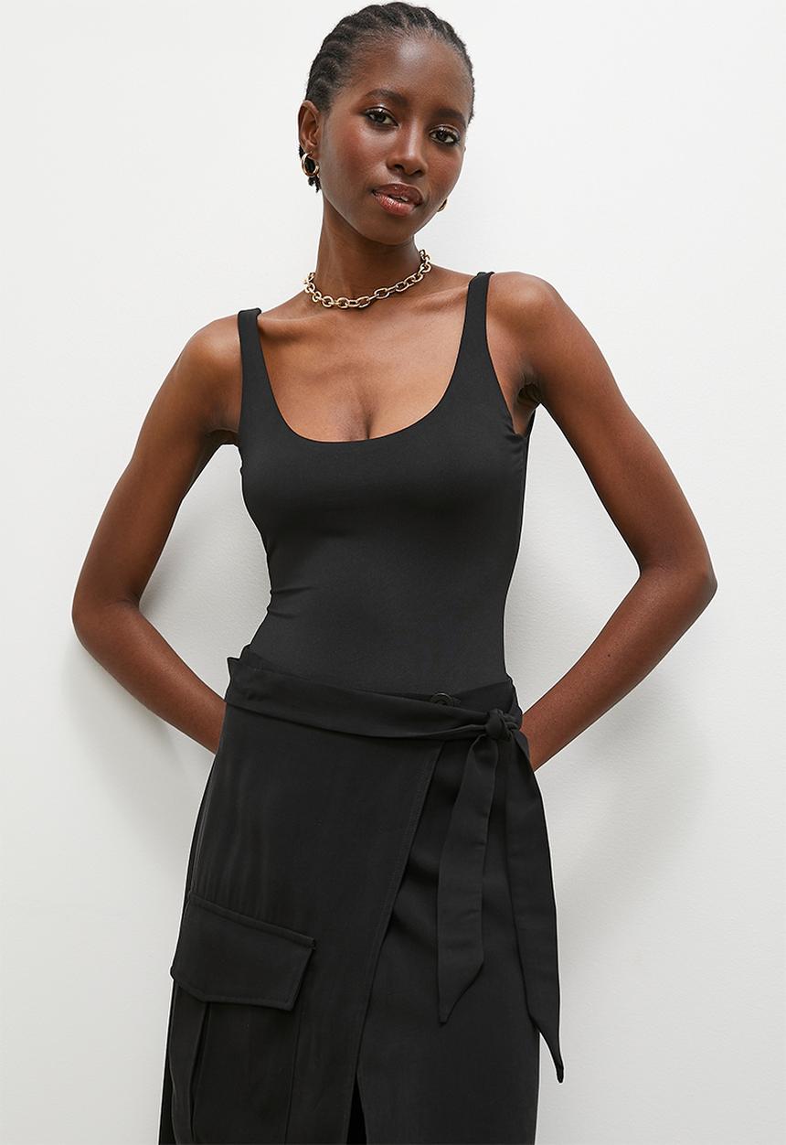 Superbalist - Double scoop bodysuit - black