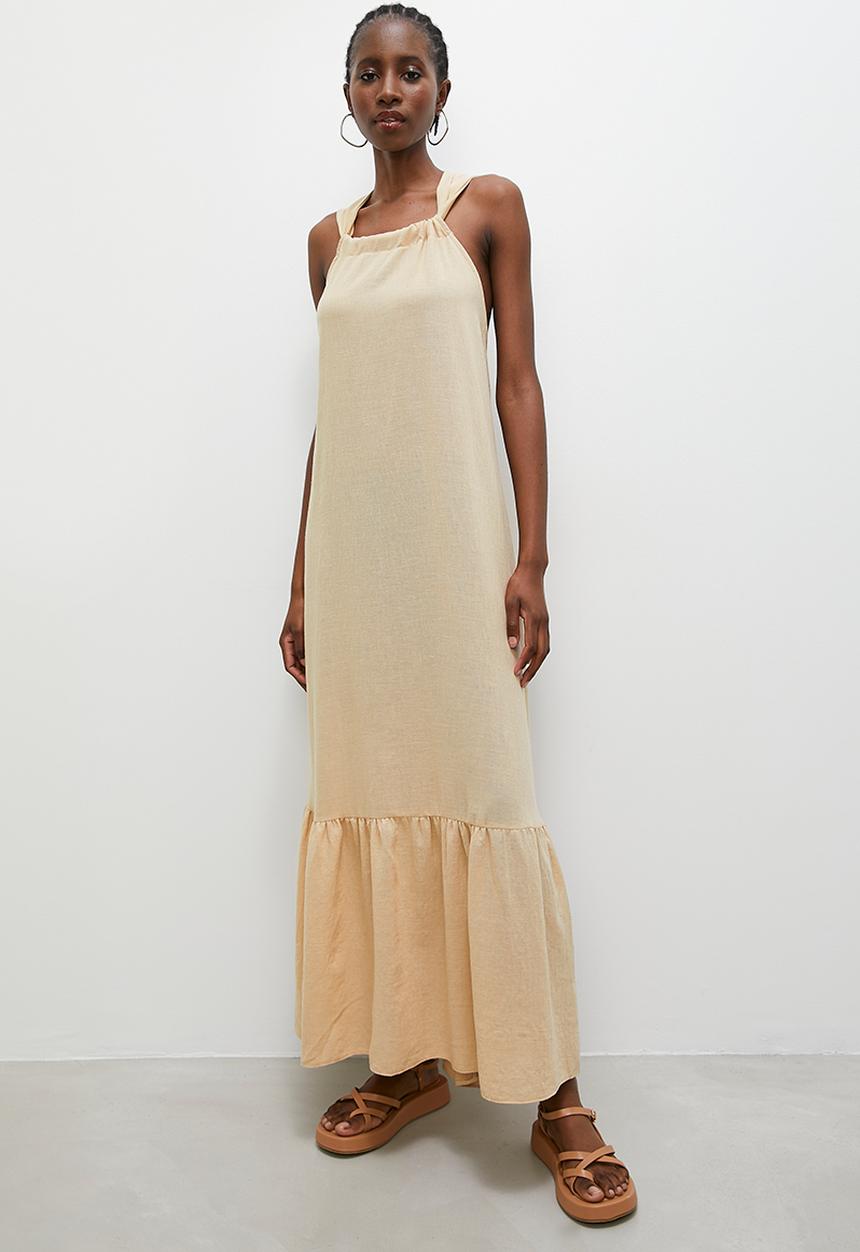 Superbalist - Tiered trapeze dress with back detail - perfectly pale