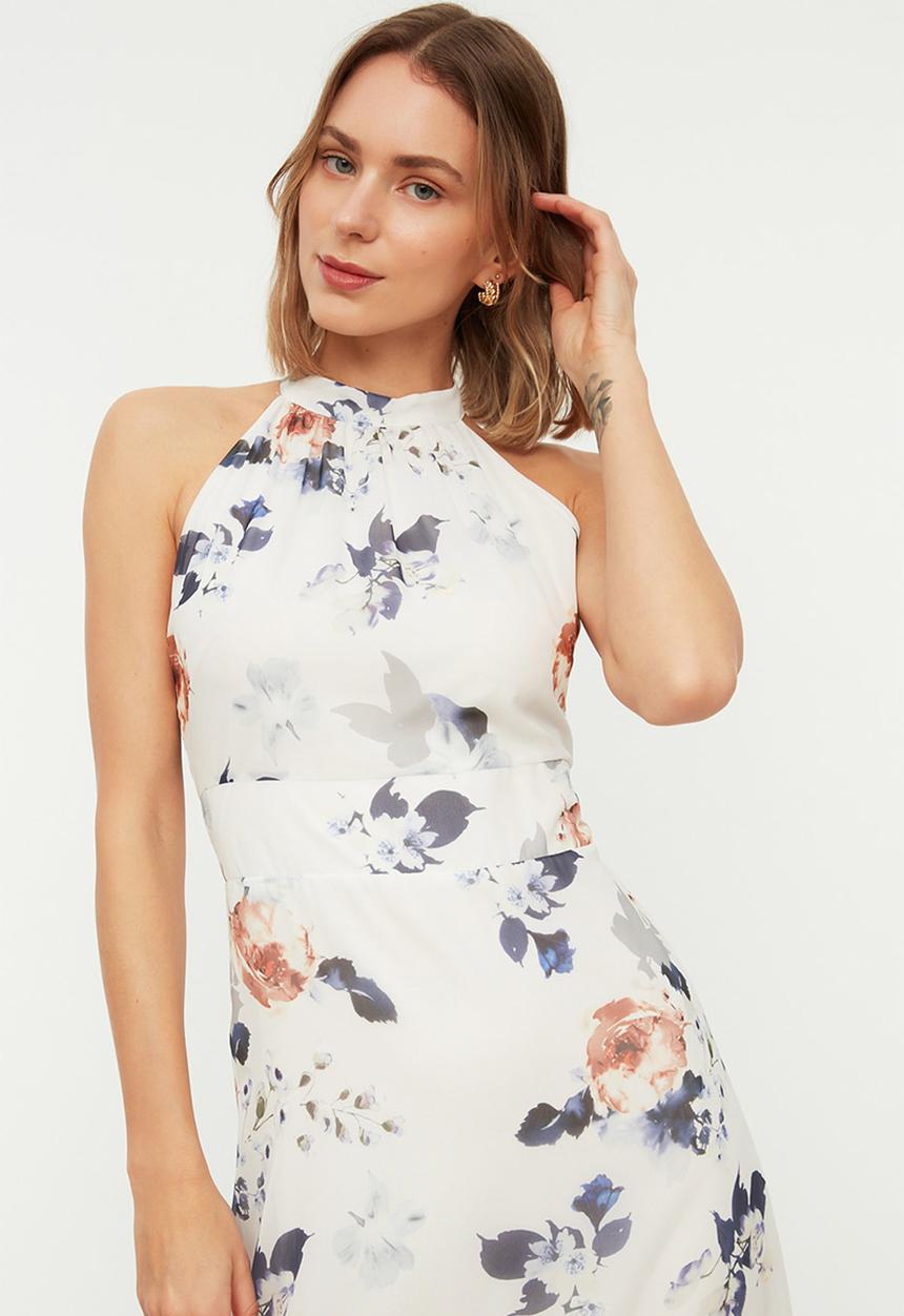 Trendyol - Floral halter neck midi dress - ecru