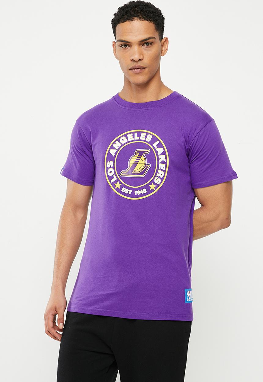 NBA - Men's core badge print T-shirt - Lakers  - purple