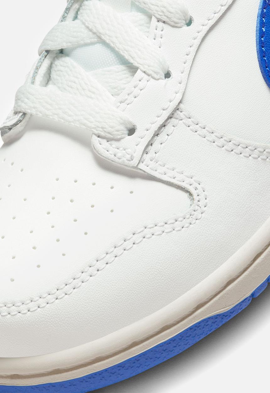 Nike - Nike dunk low - summit white & hyper royal