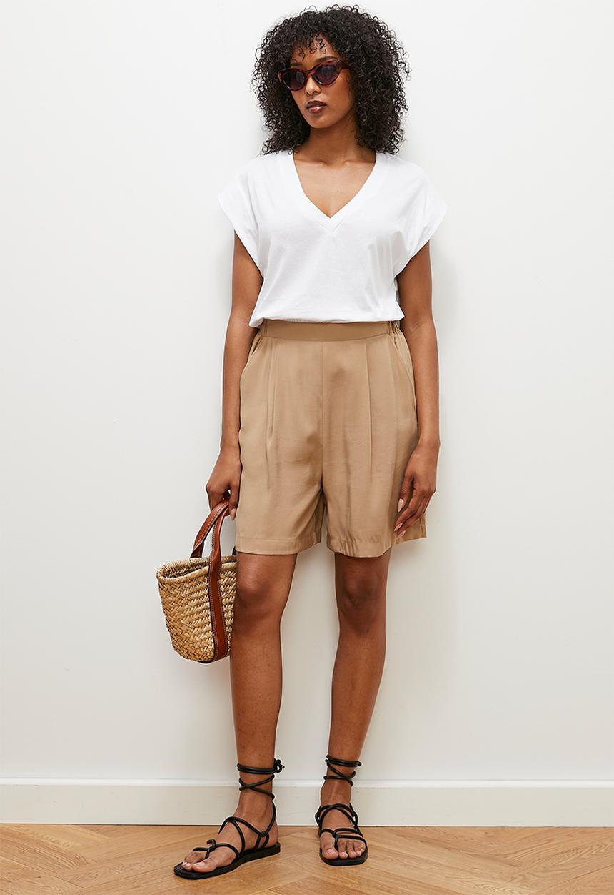edit - V Neck Tee - white