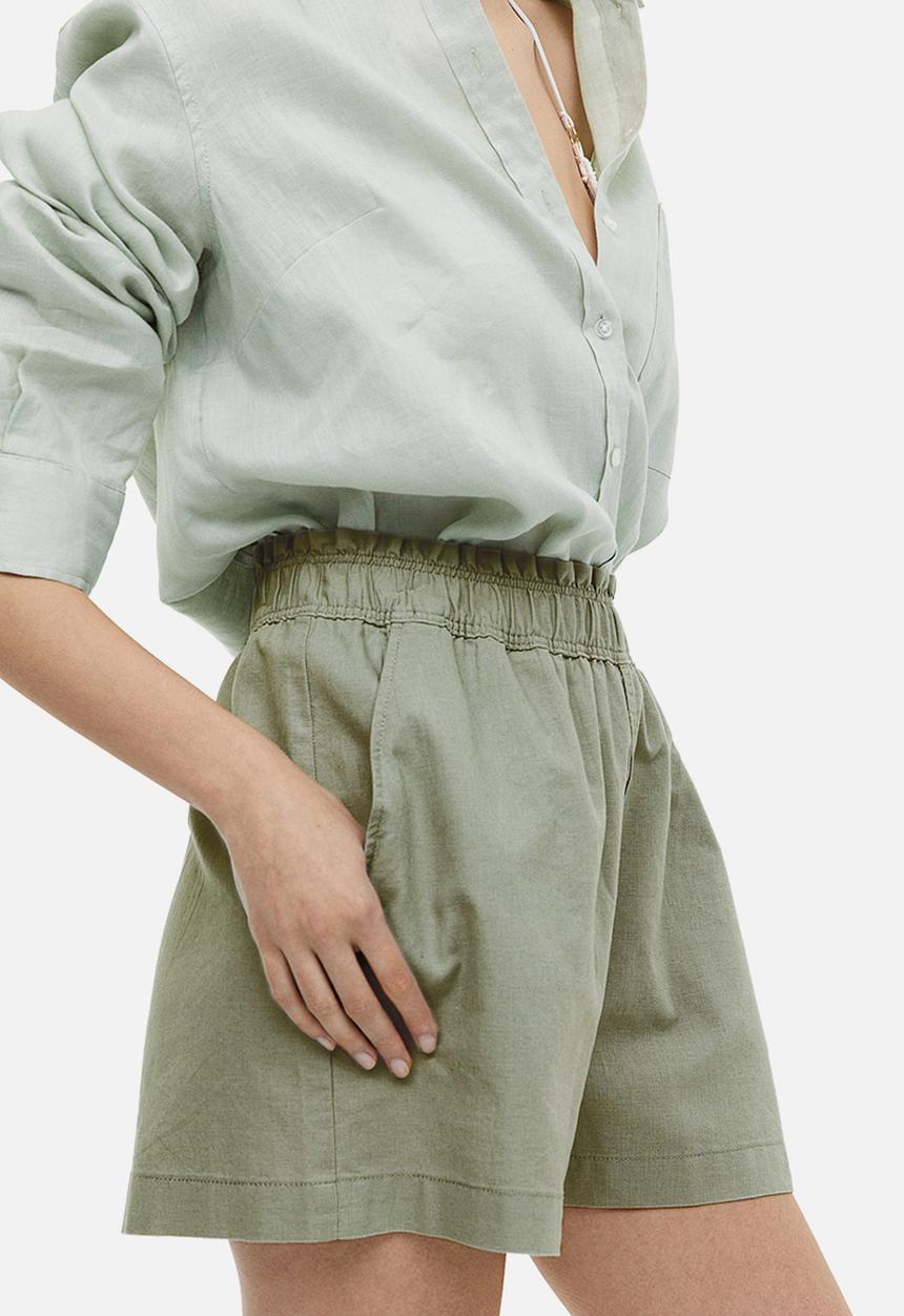 H&M - Linen shorts - light khaki green