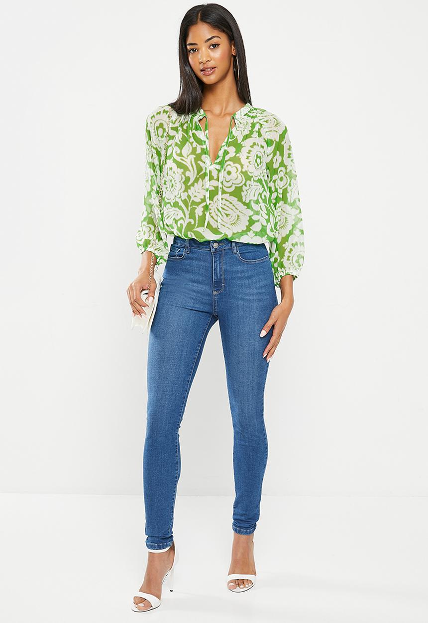 SISSY BOY - Go with the flow: blouse with elasticated neckline - green print