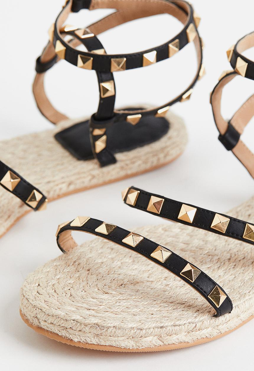 H&M - Studded sandals - black 