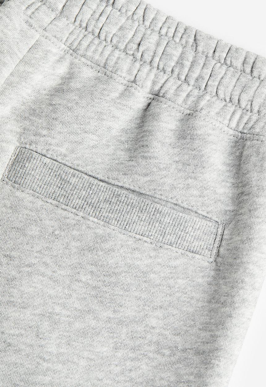 H&M - Printed sweatshorts - grey marl