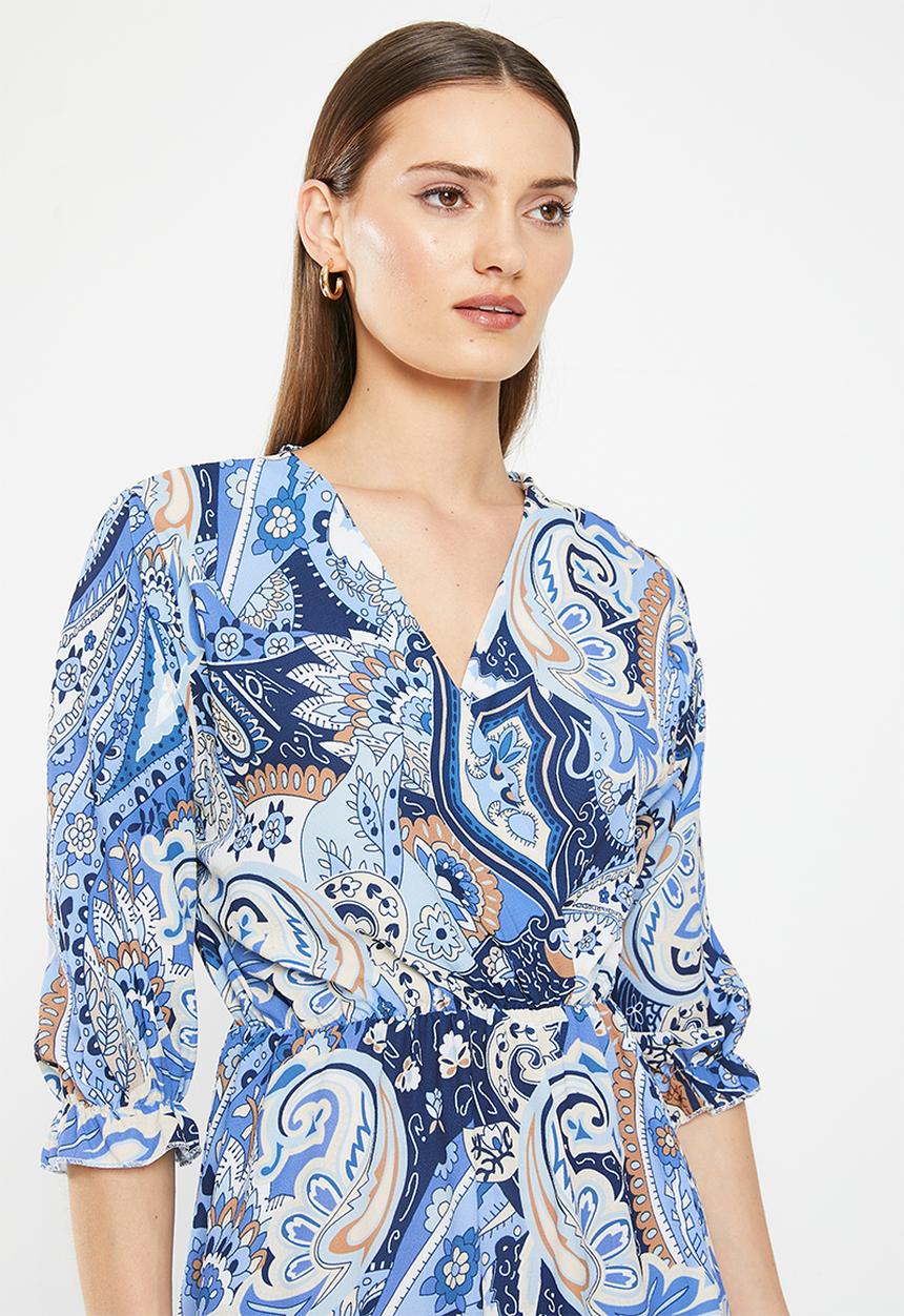 HAILYS - V-neck midi dress - denim diverse
