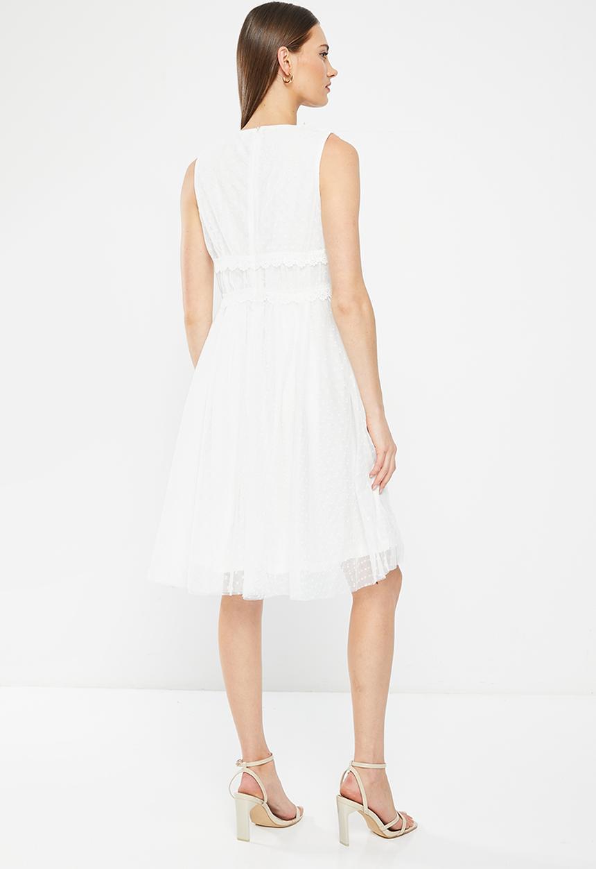 HAILYS - V-neck elasticated waist sleeveless dress - off white