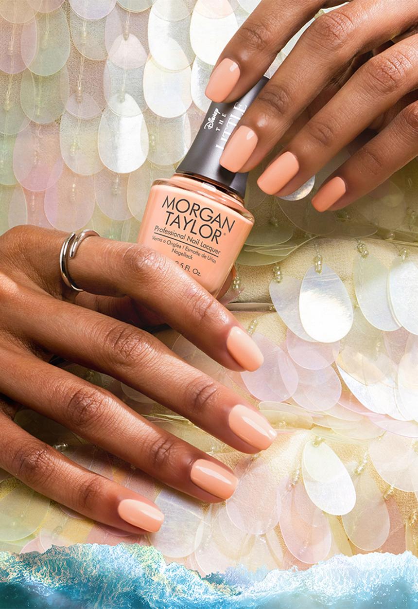 Morgan Taylor - Nail Lacquer - Corally Invited 15ml