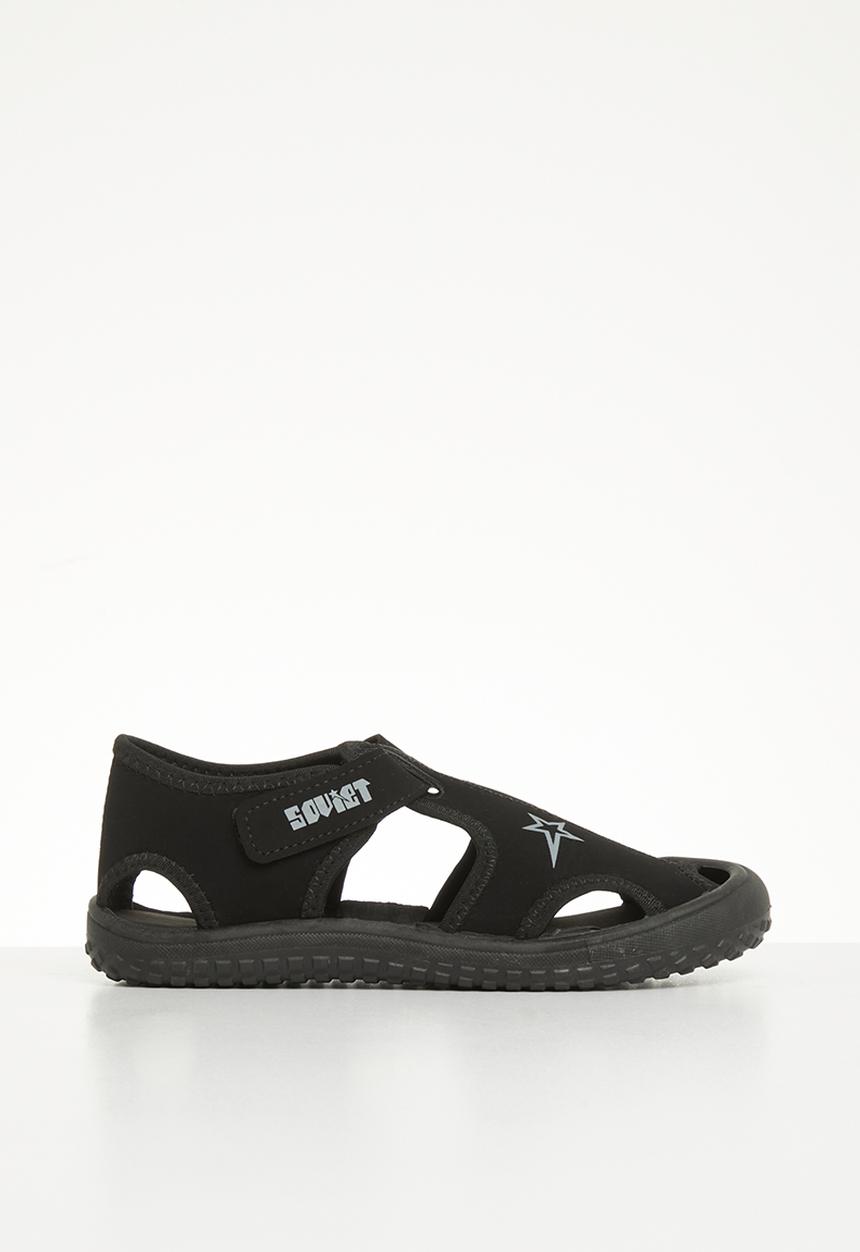 SOVIET - K singh - black mono