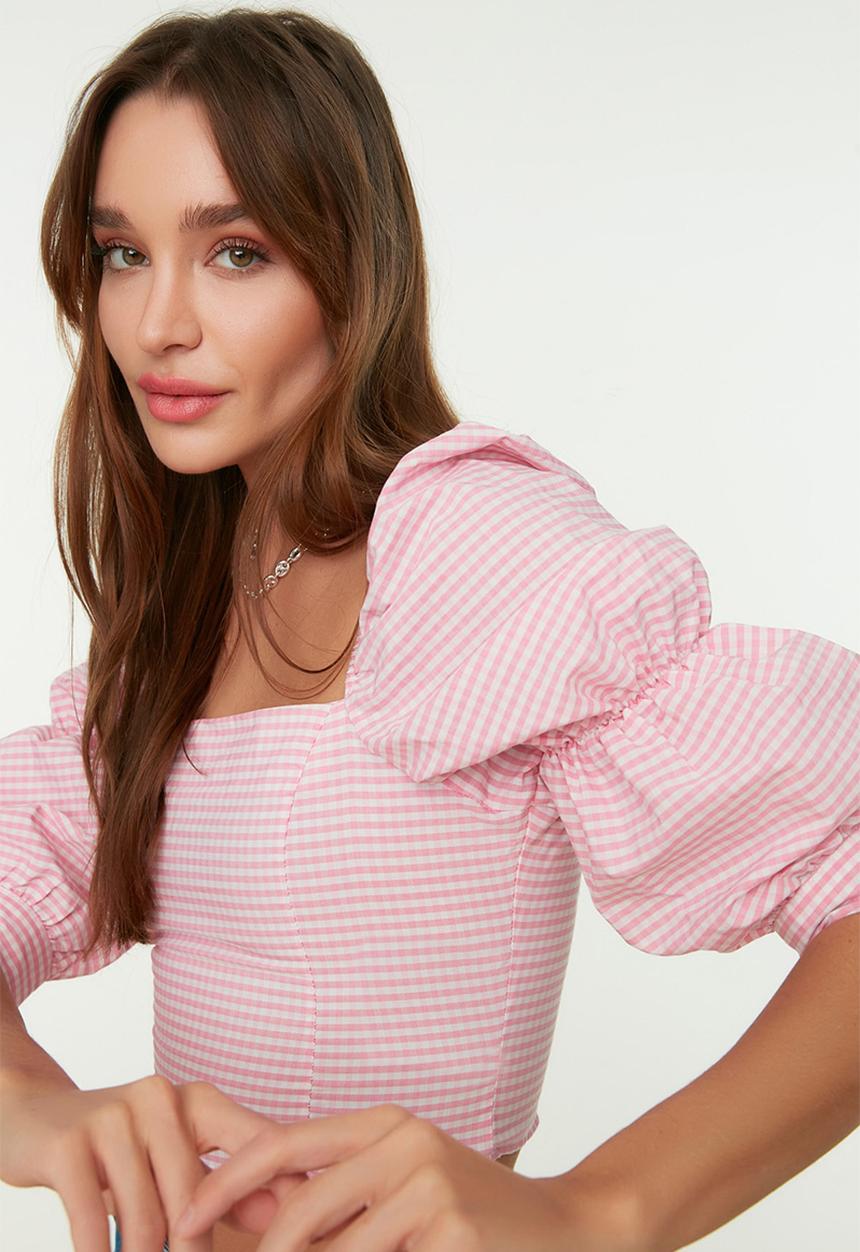 Trendyol - Gingham balloon sleeve cropped top - pink