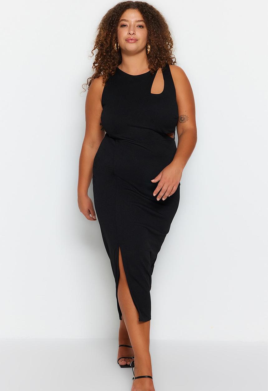 Trendyol - Curve fitted cut out midi dress - black
