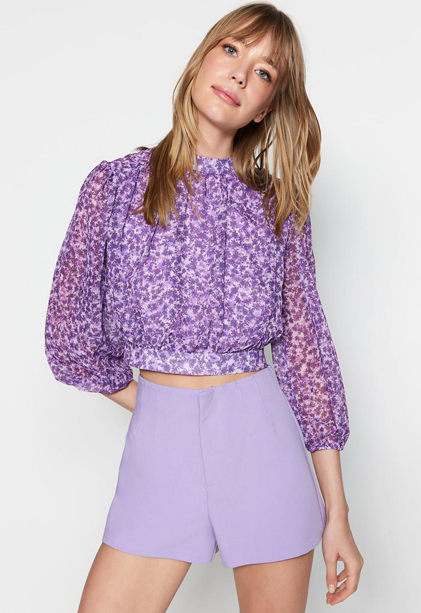 Trendyol - Floral balloon sleeve cropped blouse - purple