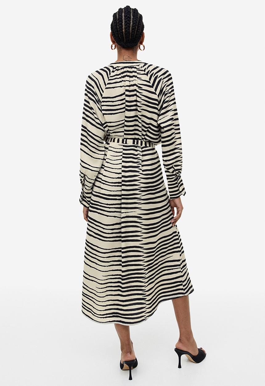 H&M - Tie-belt dress - cream zebra-print