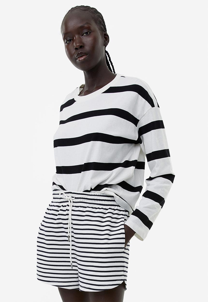 H&M - Sweatshirt shorts - white striped 