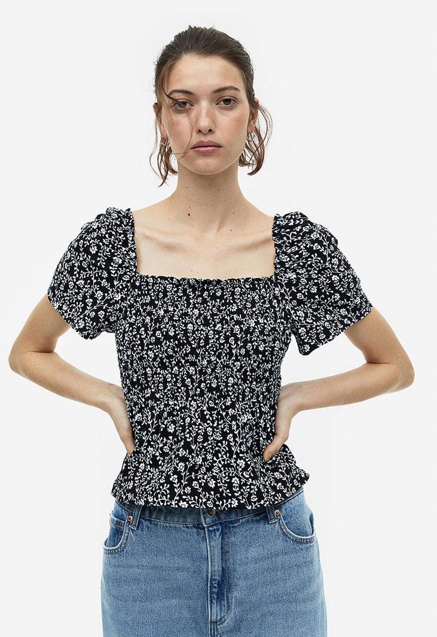 H&M - Smocked top - black & white floral 