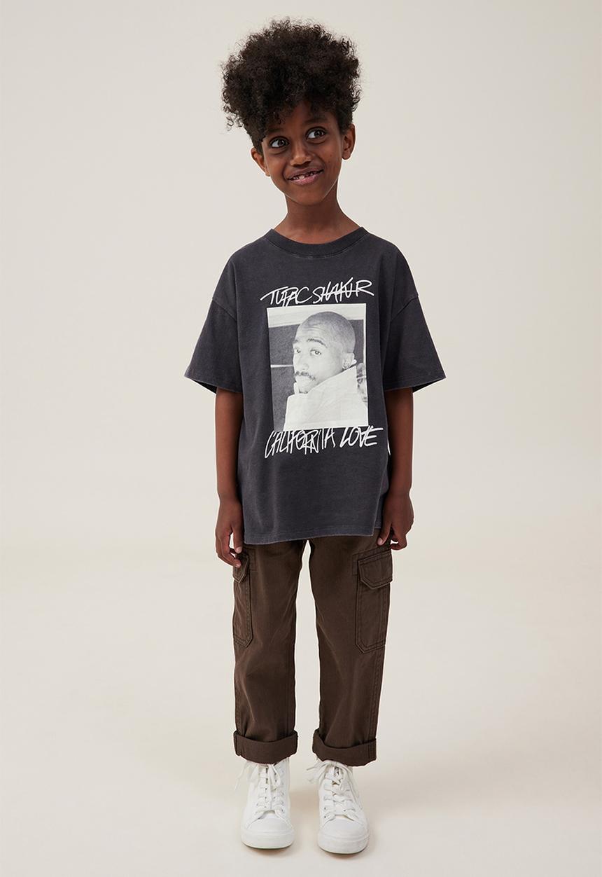 Cotton On - License drop shoulder short sleeve tee - lcn bra phantom/tupac face