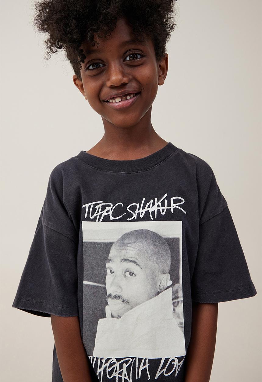 Cotton On - License drop shoulder short sleeve tee - lcn bra phantom/tupac face