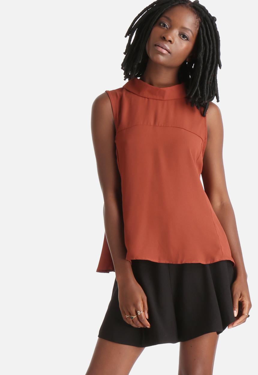 Vero Moda - Hip High Neck Top