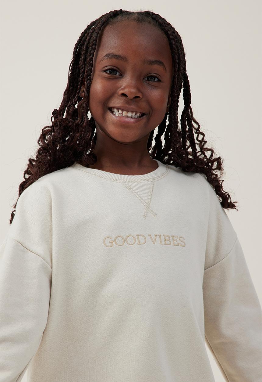 Cotton On - Dora scoop fleece crew - rainy day. good vibes