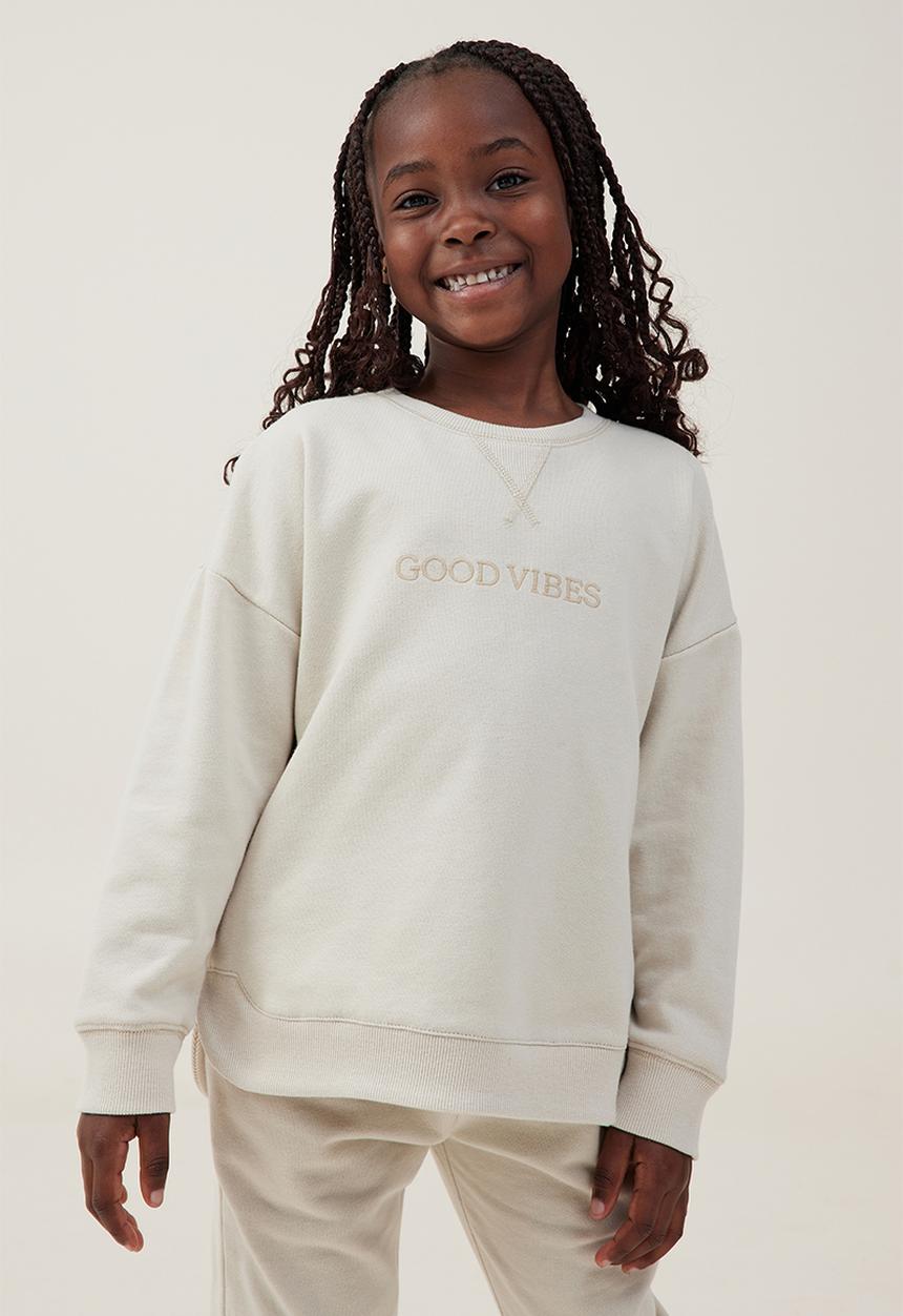 Cotton On - Dora scoop fleece crew - rainy day. good vibes